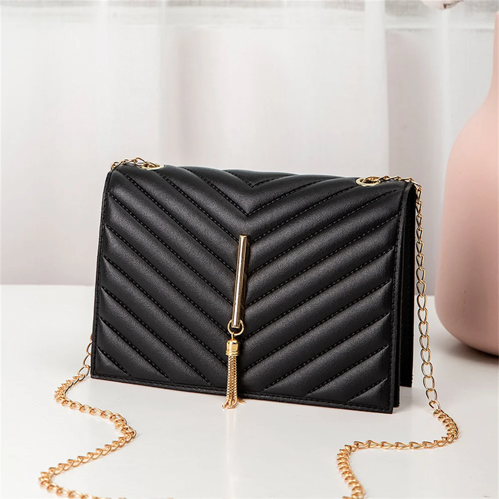 Fashion Tassel Flap Crossbody  - Women Bags Guess 리뷰 및 가격