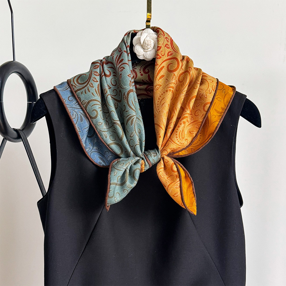 82% Wool 18% Real Silk Scarf N - Women Bags Online 리뷰 및 가격