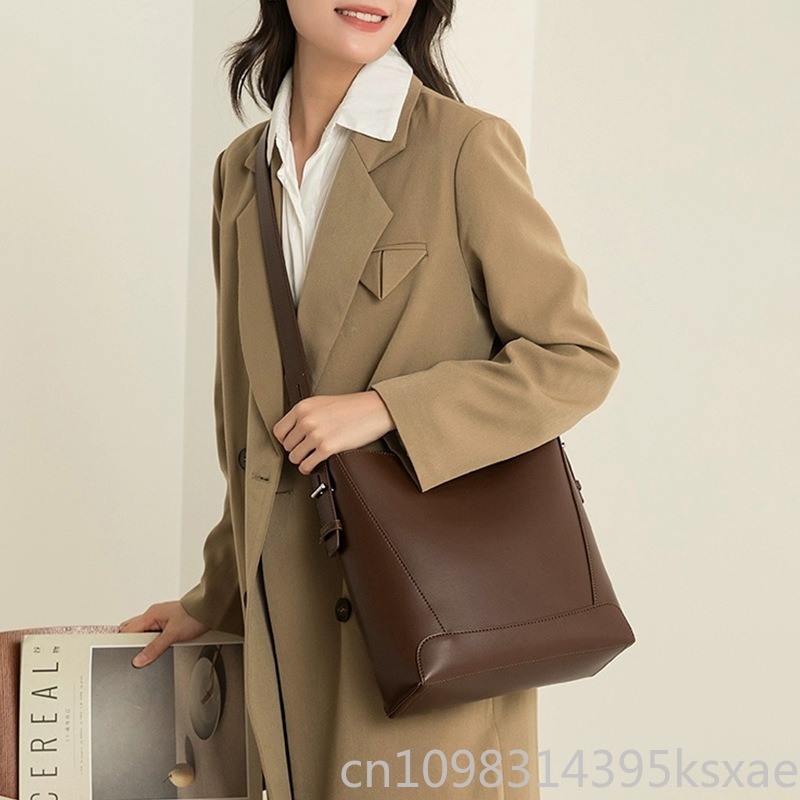 Women's Bucket Bag with Large  - Women Bags With Laptop Compartment 리뷰 및 가격
